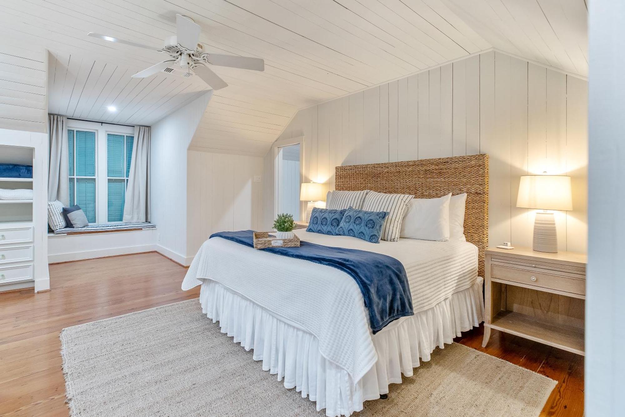 Historic 1871 Coastal Breeze With Heated Pool - Restoring Galveston Villa Luaran gambar
